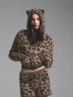 SKIMS cozy knit animal ear hoodie Size S/M